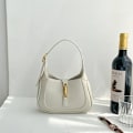 Miniatyrbild 1 av 6: Nya damväskor Högkvalitativ Messenger Bag Trend Design Damaxelväska Matchande mode PU-läderhandväska White