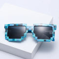 Miniatyrbild 5 av 6: 1PC Square Pixel Mosaic Solglasögon Cosplay Actionspel Leksaksglasögon Thug Fashion Retro Life Glasögon gynnar för barn och vuxna blue-For Kids
