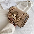 Miniatyrbild 4 av 6: Bee Pu Läder Crossbody-väskor för kvinnor Kedjor Axelremsväska Kvinnliga Damväskor Sling Lyx Handväskor Designer Khaki