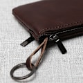 Miniatyrbild 6 av 6: Läder Mini Myntväska Unisex Enkel Bärbar Första Layer Kohud Retro Handgjord dragkedja Liten case Light Brown
