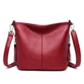 Äkta Tofsar Dam Hand Crossbody Väskor För Kvinnor Läder Lyx Handväskor Och Handväskor Dam Axelväskor Designer Hink Sac Red