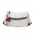 Miniatyrbild 1 av 6: Crossbody-väskor i äkta läder Kvinnor Berömt märke Kvinnlig Axelväska Mode Bred axelrem Mjuk liten Kvinnor Väska Bolsa sac Beige