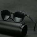 Miniatyrbild 2 av 6: Unisex Retro Rivet Polariserade Solglasögon Mode Oval Ram Solglasögon För män Kvinnor Körskydd Glasögon Gafas De Sol UV400 C7