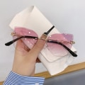 Miniatyrbild 1 av 6: Cat Eye Solglasögon Dam 2023 Båglösa lyxmodeglasögon Blå nyanser Lunette De Soleil Femme Gafas De Sol Mujer Lentes Pink