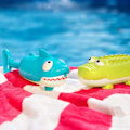 Miniatyrbillede 4 af 5: QU)Splishin' Splash Dyre Vand Sprøjter Duo Pack – Sommer- og vandlegetøj til børn 18 mdr.+ (2 stk)