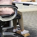Pikkukuva 4 / 5: [QD] Jalkahierontalaite kaksoisjaloille - Puinen hierontarulla, yhteensopiva plantaarifaskiitin, stressin, kantapää- ja jalkaholvikipujen kanssa - Shiatsu syväkudoshieronta vyöhyketerapialla