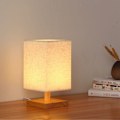 Miniatyrbillede 3 af 4: QQU-Piece Firkantet Stofskærm Bordlampe Nordisk Moderne Minimalistisk Soveværelse Sengelampe Dæmpbar Massiv Træ Bordlampe Natlampe