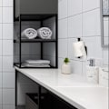 Miniatyrbillede 4 af 5: QU*Toiletpapirholder, Ingen Boring, Rustfri, Perfekt til badeværelse toilet køkken. (Toiletpapirholder+2*Håndklædekroge Sort)