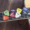 Miniatyrbillede 4 af 4: \"QD\" 24 stk Plektre med æske til Elektrisk & Akustisk guitar