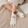 Miniatyrbild 2 av 4: 6 Par Söta Kattpåtassar Strumpor Kvinnor Vinter Fuzzy Cozy Plush Toffelstrumpor, Varma Söta Djur Present
