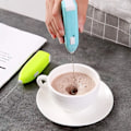 Miniatyrbilde 2 av 4: QU. Elektrisk Eggvisp Melkeskummer Automatisk Melkeskum for Kaffe Matcha Varm Sjokolade Visp Mini Drikkemikser Blender Kjøkken