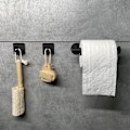 Miniatyrbillede 2 af 5: QU*Toiletpapirholder, Ingen Boring, Rustfri, Perfekt til badeværelse toilet køkken. (Toiletpapirholder+2*Håndklædekroge Sort)