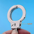 Miniatyrbillede 3 af 4: 2 stk. Mini Håndjern Metal Nøglering Nøglevedhæng - WELLNGS