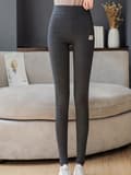 Miniatyrbild 5 av 6: Bekväma fleecefodrade leggings för kvinnor | Varma, hög elasticitet, plus size, grå, maskintvättbara, hög midja, perfekta för vardagsbruk M Mörkgrå