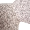 Pikkukuva 4 / 4: Retro design ilman pyöriä, kermavärinen kangasruokailupöydän tuoli, vaaleasta puusta jaloilla.