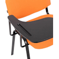 Miniatyrbillede 3 af 6: Besøgsstol i vent zone med et lille foldbart bord i orange stof, med 4 ben i metal 10_0002769 Metall
