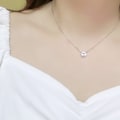 Miniatyrbild 5 av 5: 14K Guldpläterad Hängsmycke med Faux Diamant Runt Solitär | Guldhalsband för Kvinnor