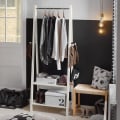 Miniatyrbild 2 av 8: Rootz White Modern klädstångsställ med två förvaringshyllor - Träklädhängare hängskena - B66 x D39 x H180cm