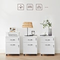 Miniatyrbillede 9 af 9: Rootz Låsbar Rullebeholder - Hvidt arkivskab - Opbevaringsskab - Sengebord - Sidebord - 5 hjul - E1 MDF - PVC - 44cm x 40cm x 54,5cm