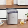 Miniatyrbillede 2 af 7: Rootz Ice Cube Machine - 2,1 liter vand - 15 kg på 24 timer - Selvrensende - Inklusiv isbakke + isske - Hvid - 25,2W x 37,5D x 31,2H cm
