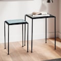 Miniatyrbillede 2 af 6: Rootz Modern Design Sidebordssæt - Endeborde - Accentborde - Aqua Blå & Sort glasplader - Pulverlakerede jernstel - 39 x 39 x 55 cm & 32 x 32 x 48 cm