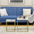 Miniatyrbillede 4 af 6: Rootz 2 sideborde - stabelbare sideborde - bordplade i marmorlook - Lille sofabord - træmateriale - guld + hvid - 45L x 45W x 50H cm