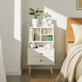 Miniatyrbillede 3 af 7: Rootz sengebord - Natbord - Sofabord - Rummelig opbevaring med 4 rum og 2 skuffer - Moderne fyrretræ-accenter - Holdbart PB-materiale - 43 cm x 81 cm