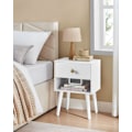 Miniatyrbillede 2 af 7: Rootz Sengebord - Natbord - Natskab af træ - Spånplade - MDF - Massivt træ - 28cm x 39cm x 55cm - Snehvide