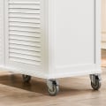 Pikkukuva 10 / 10: Rootz Kitchen Island -kärry - Laajenettava työtaso - Keittiövaunu - Säilytyskaappi - Säädettävät hyllyt - Pyyhehylly - Siirrettävä 5 pyörällä - Valkoi