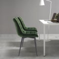 Miniatyrbillede 2 af 7: Rootz sæt med 4 spisestuestole - Fløjlssæde - Metalben - Ergonomisk design - Holdbar og behagelig - Gulvbeskyttelse - 85,5 cm x 46 x 40,5 cm