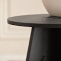 Miniatyrbillede 8 af 9: Rootz træsidebord - Sofabord - Samlebord - Nem montering - Miljøvenlig - Støjreducerende gulvbeskyttere - H48,5 x Ø30,5 cm - Sort