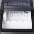 Miniatyrbillede 7 af 7: Rootz Ice Cube Machine - 2,1 liter vand - 15 kg på 24 timer - Selvrensende - Inklusiv isbakke + isske - Hvid - 25,2W x 37,5D x 31,2H cm