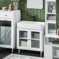 Miniatyrbillede 2 af 9: Rootz underskab til håndvask til badeværelse - Opbevaring af vasketøj - Organisering under håndvask - Elegant design i hvidt og glas - Rummelig opbeva