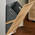 Pikkukuva 8 / 10: Rootz-pesukaappi taitettavalla pussilla - Pyykinkeräin - Kylpyhuoneen säilytys - Kestävä bambu- ja MDF-rakenne - Helppo kuljettaa -kahvat - 32 cm x 85