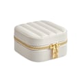 Miniatyrbild 1 av 6: Rootz Cloud White Resesmyckeskrin - Organizerfodral - Bärbar förvaring - PU-läder - 10,5 cm x 10,5 cm x 6 cm