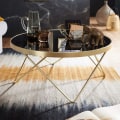 Miniatyrbild 2 av 6: Rootz Retro soffbord - Filigran bordsben - Snyggt mittbord - V-formade ben - Modernt färgschema - Gyllene ram - Skiva i härdat glas - 39cm x 82cm x 73