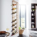 Miniatyrbild 6 av 7: Rootz rack vägg metall guld 36x150x8 cm stor för 8 flaskor - Design vägghylla för köket - Flaskställ Hängande smal Väggmonterad