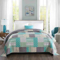 Miniatyrbild 2 av 9: Rootz Luxurious Patchwork sängöverkast - Quiltat täcke - Vändbart täcke - Mjuk stoppning - Mångsidig stil - Lättskött - 100 % polyester - Flera storle