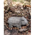 Pikkukuva 4 / 4: Wudimals - Figuriini Wombat - K-PLAY kastanj