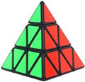 Musta taustatarra Pyramidikuutio - Lapsille ja aikuisille