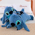 Miniatyrbilde 2 av 4: 45/60/80cm Stitch Dukke Disney Plysj Leke Lilostitch Plysj Fyllt Dukke Myk Pute Prone Holdning Mørk/lys Blå Søt Lekegaver [FW] 80 cm