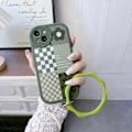 Miniatyrbild 4 av 4: iPhone 13 mobilskal, rutigt kärleksskal (grön rutig skarvning, enkelt skal)