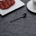 Miniatyrbillede 2 af 4: Sorte Titanium Guldbelagte Kaffeeskeer i Rustfrit Stål, Mokkaskeer, Mini Gave