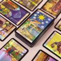 Miniatyrbilde 3 av 5: Skinnende holografiske tarotkort i spansk tysk versjon med meldinger på spansk med bok spådom fransk italiensk D022