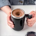 Miniatyrbilde 5 av 5: Oppgrader Selv-Rørende Krus, Oppladbar Auto Magnetisk Krus Automatisk Magnetisk Rører Kaffekopp Rustfritt Stål Selv-Rørende Kaffekopp for Kaffe