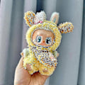 Miniatyrbild 1 av 5: Original Andra Generationens Labubu Monster Have A Seat Serie Söt Docka Klädleksak Ornament Endast Kläder Söt Dockleksak Present-Labubu 30