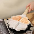 Miniatyrbild 2 av 5: Hjärtformad Äggpanna Mini Ägg Dumpling Panna Hamburgerbiff 4 Fack Frukostpanna,-Yvan