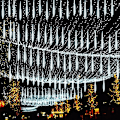 Miniatyrbillede 2 af 5: Udendørs LED Meteorregn Lys LED Gade Guirlande Eventyr Lys Vandtæt til Julefest Have Ferie Dekorationer EU Plug - 30cm White