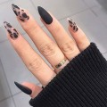 Pikkukuva 1 / 5: Mattapintaiset Stiletto Pitkät Tekokynnet Musta Leopardi Punk Tekokynnet 24kpl