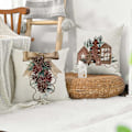 Miniatyrbilde 4 av 5: Motesett med 4 Juleputetrekk - Kongle Lysestake Mønster - 45 x 45 cm - Vinterdekorasjon for Sofa, Stue